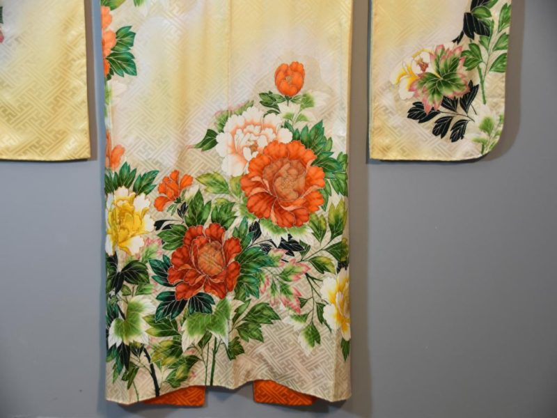 Japanese Furisode Kimono - Image 10