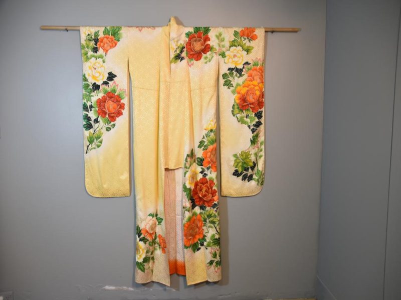 Japanese Furisode Kimono - Image 6
