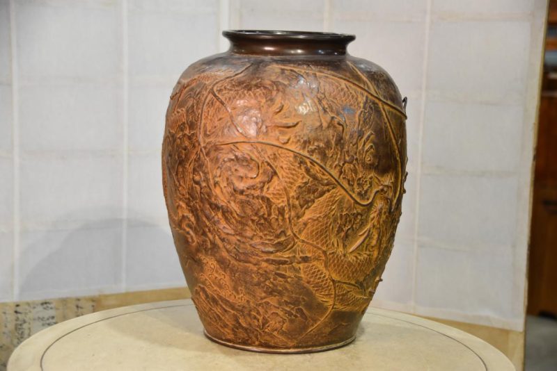 Large Japanese Bronze Dragon Vase - Image 7