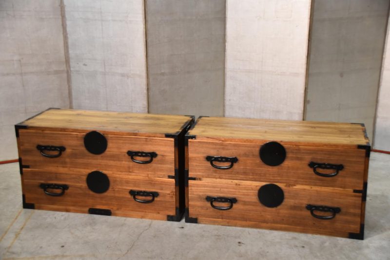 Antique 4 Drawer Clothing Chest (2 Sections)Width:960mm - Image 4