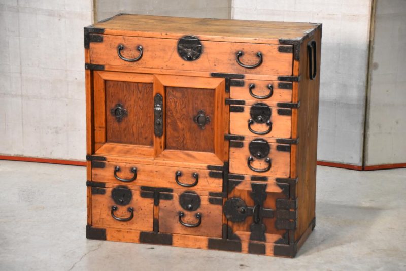 Antique Osaka Region Merchants Chest Width:750mm - Image 2