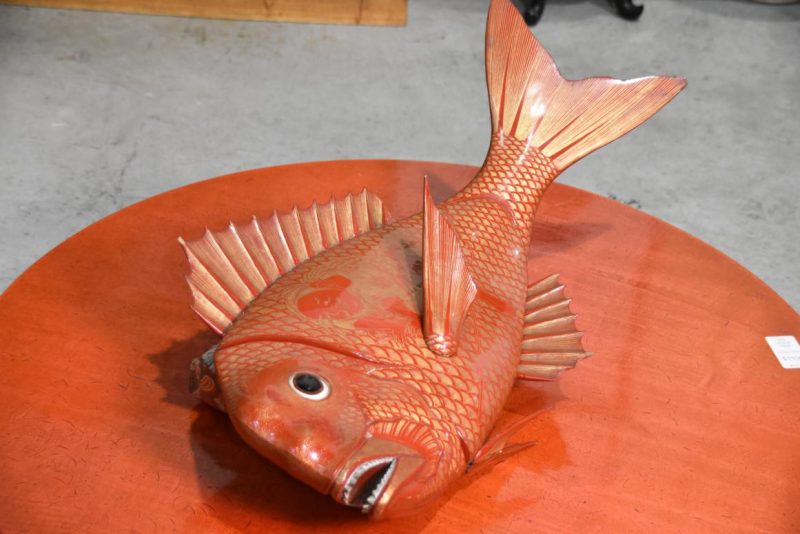Large Lacquered Sea Bream Lidded Container Width:710mm - Image 8