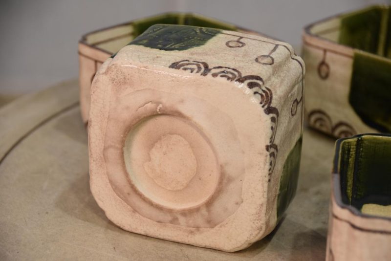 Japanese Set of 5 Oribe Pottery Bowls - Image 8