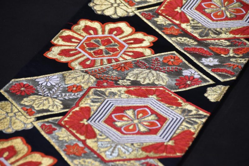 Japanese Red, Black and Gold Obi Sash Width:4000mm - Image 7
