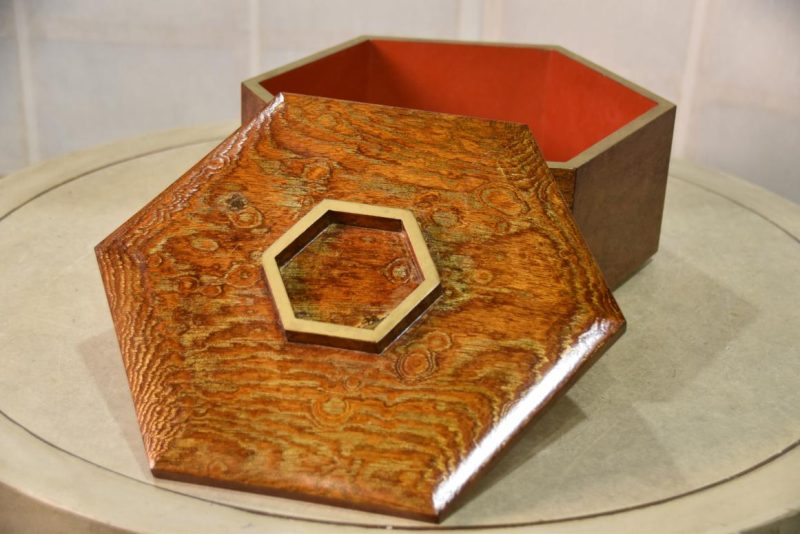 Japanese Lacquer Lidded Bowl - Image 9