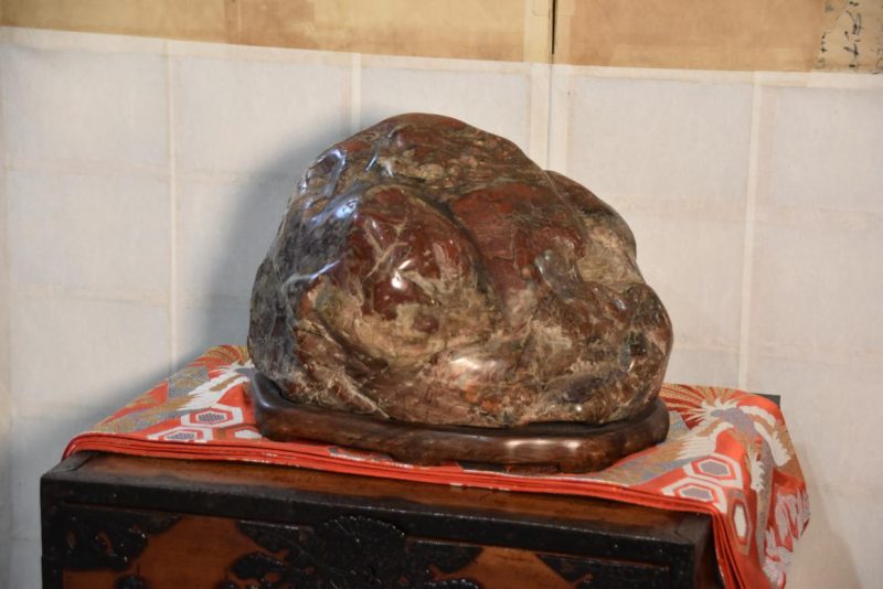 Japanese Suiseki Appreciation Rock Width:410mm