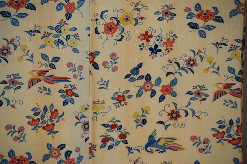 Japanese Vintage Silk Kimono - Image 2