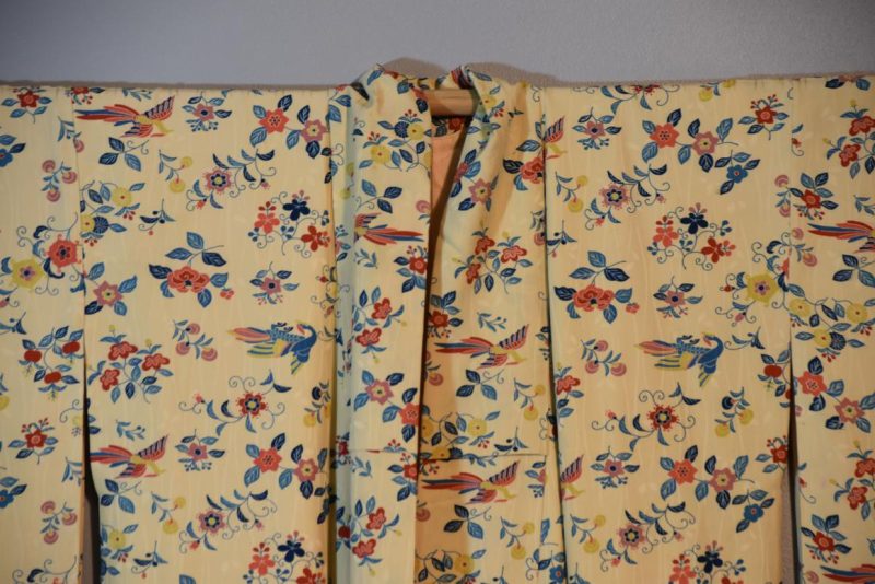 Japanese Vintage Silk Kimono - Image 6