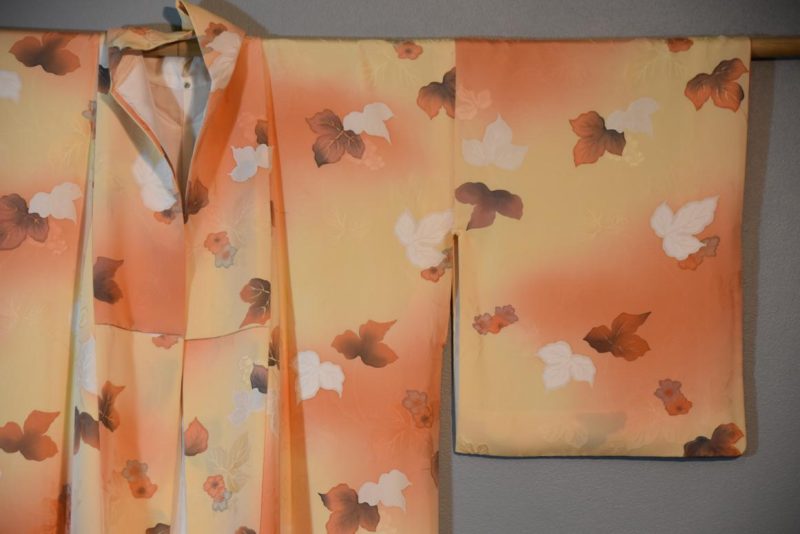 Japanese Vintage Silk Kimono - Image 4