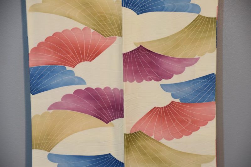 Stunning Japanese Silk Kimono - Image 2