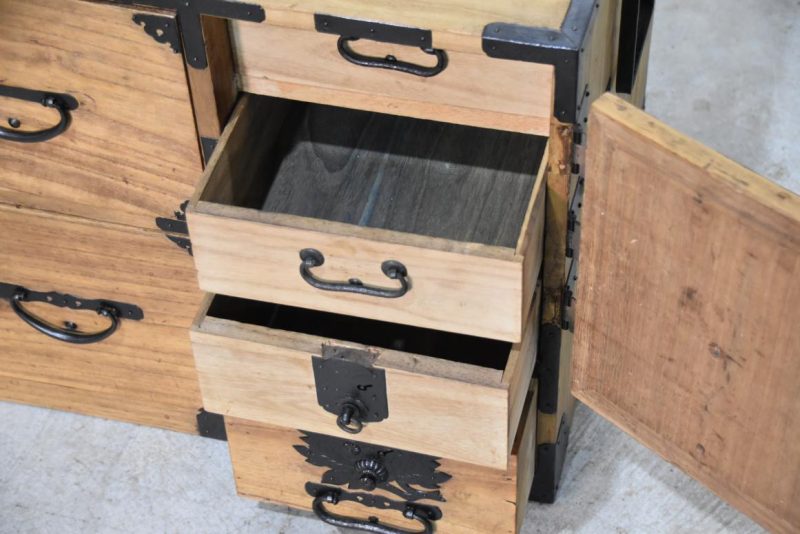 Japanese Antique Low Chest Width:1045mm - Image 6