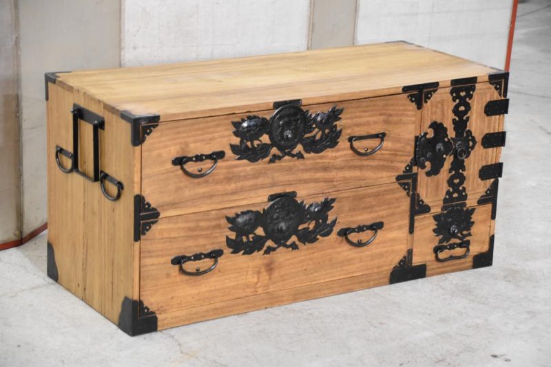 Japanese Antique Low Chest Width:1045mm - Image 13