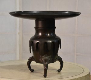 Japanese Cast Bronze Usubata Vase Width:364mm