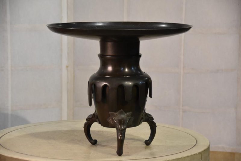 Japanese Cast Bronze Usubata Vase Width:364mm