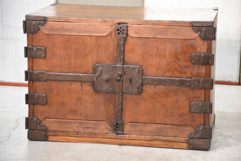 Edo Period Merchant Chest Width:810mm - Image 11