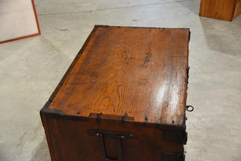 Edo Period Merchant Chest Width:810mm - Image 3