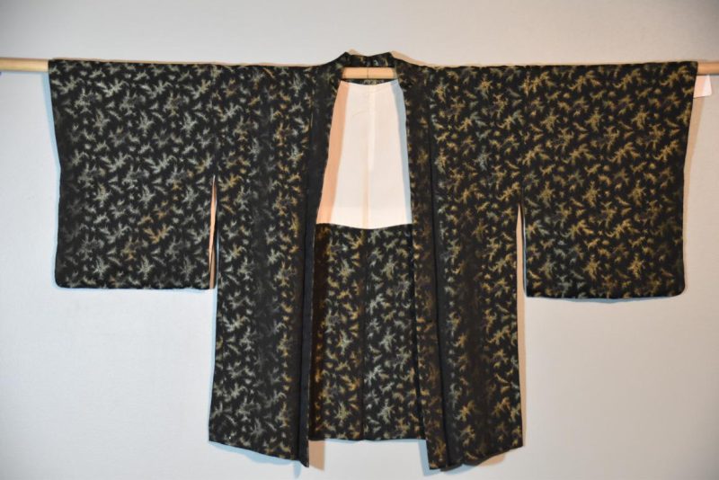 Vintage Metallic Thread Haori Jacket - Image 2