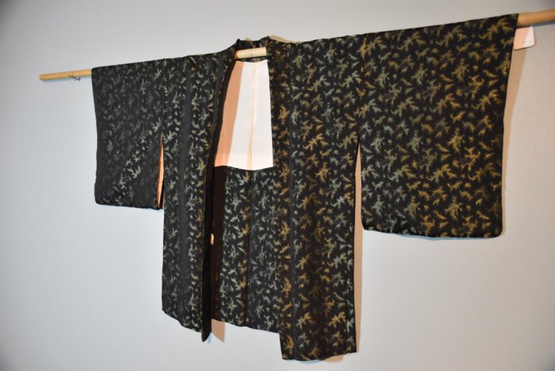 Vintage Metallic Thread Haori Jacket - Image 4