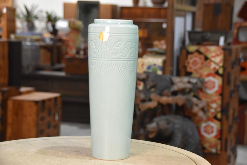 Seiji (Celadon) Vase Width:120mm - Image 6