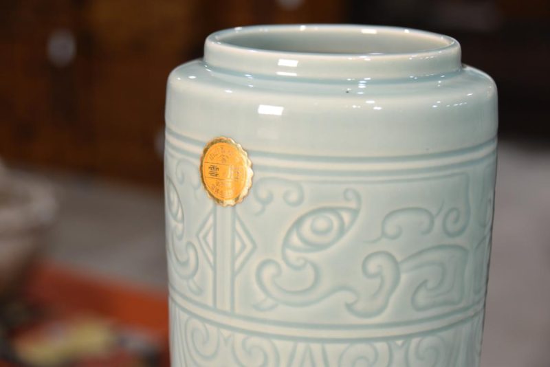 Seiji (Celadon) Vase Width:120mm - Image 5