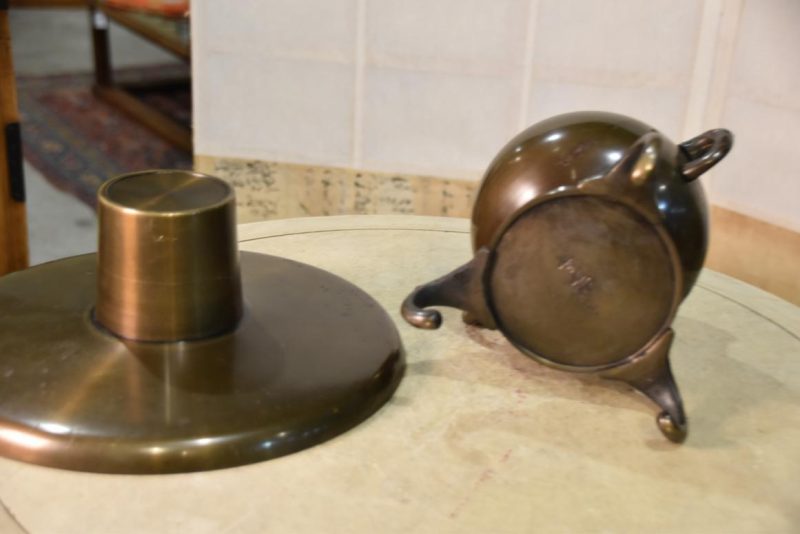 Japanese Bronze Usubata Vase Width:300mm - Image 3