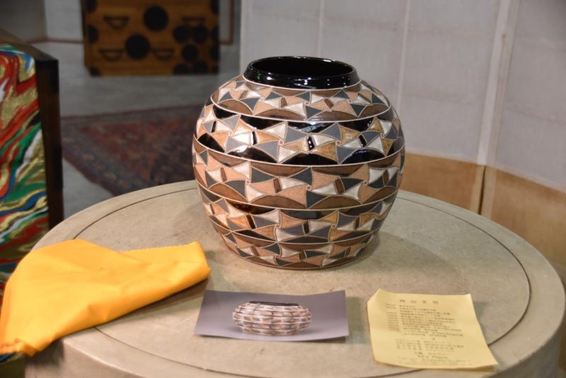 Contemporary Japanese Vase by Mokoyama Fumiya (B1960) Width:240mm - Image 5