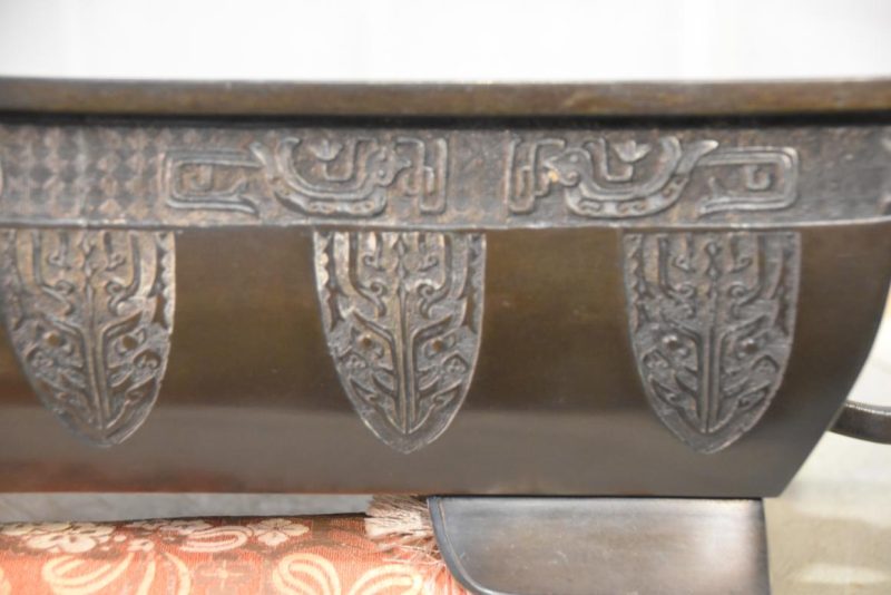 Japanese Bronze Suiban Vase Width:520mm - Image 3