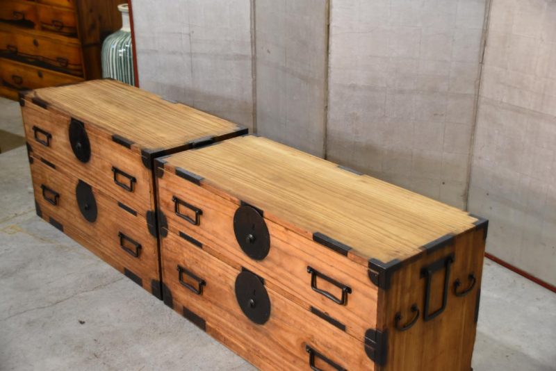Antique Clothing Chest (2 Sections) Width:960mm - Image 3