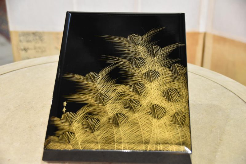 Suzuri Bako Lacquered Writing Box Width:275mm - Image 11