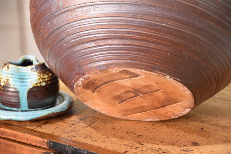 Large Shigaraki Pottery Teapot Width:470mm - Image 9