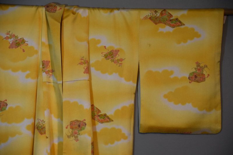 Japanese Vintage Silk Kimono - Image 6