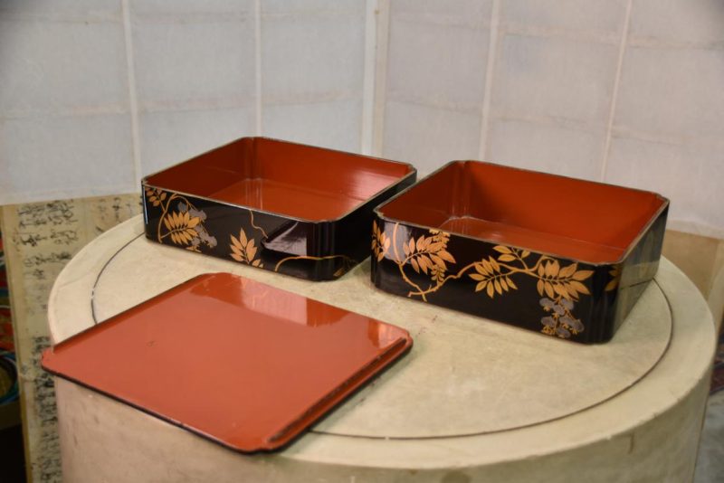 Antique Jubako Lacquered Stacking Box Width:230mm - Image 4