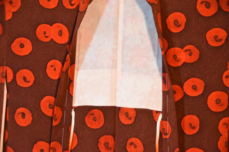 Soft Silk Vintage Haori Jacket - Image 5