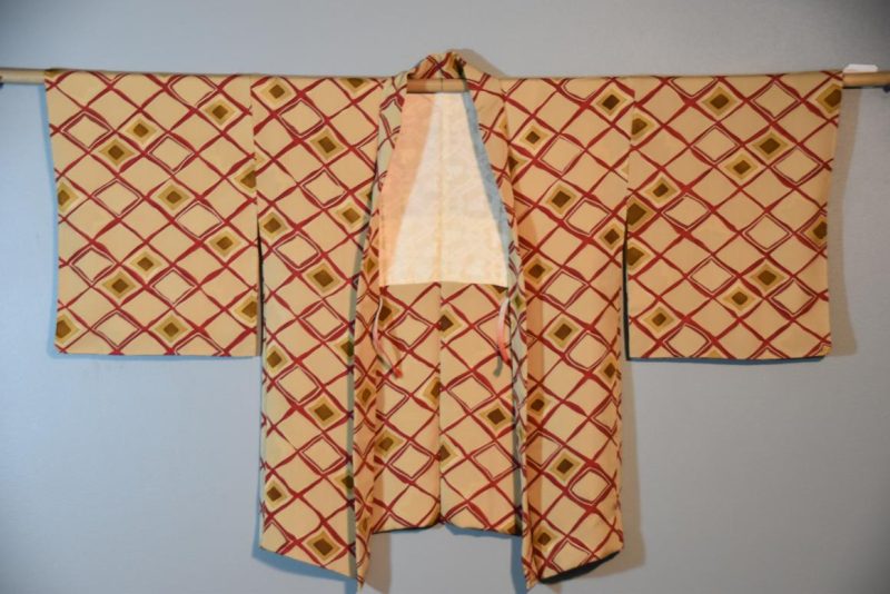 1950's Geometric Design Silk Vintage Haori Jacket - Image 2