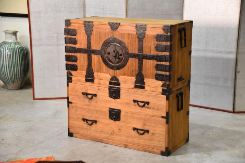 Meiji Period Ryobiraki Kasane Dansu Clothing Chest Width:980mm