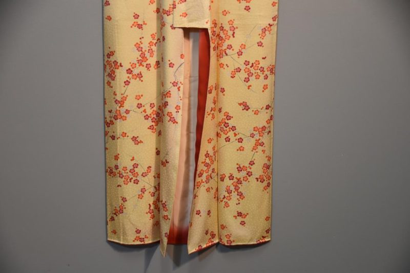 Cherry Blossom Design Vintage Silk Kimono - Image 3