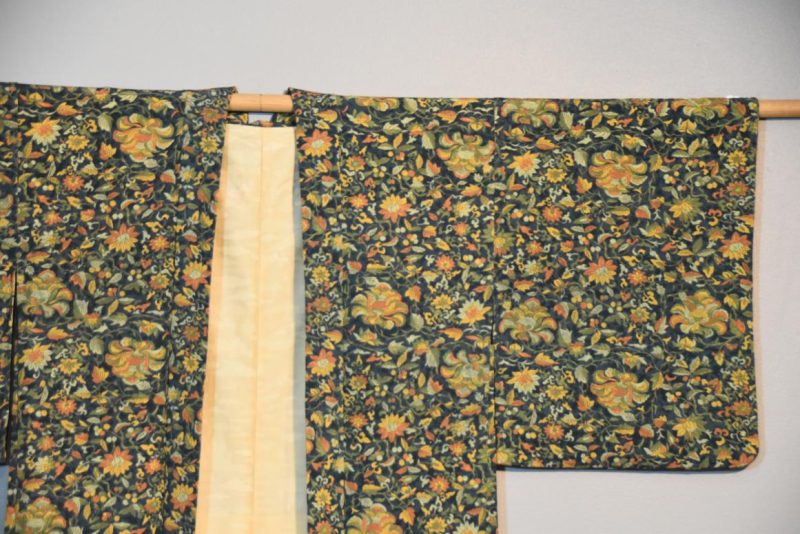 Soft Silk Vintage Haori Jacket - Image 5