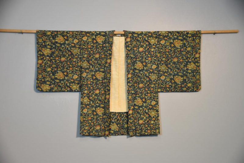 Soft Silk Vintage Haori Jacket - Image 3