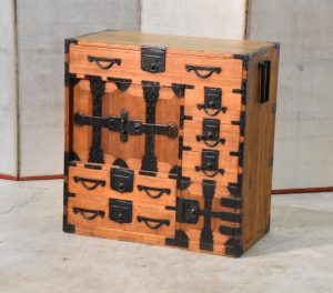 Edo Period Tokyo Region Merchant Chest Width:790mm