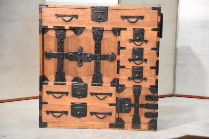 Edo Period Tokyo Region Merchant Chest Width:790mm - Image 13