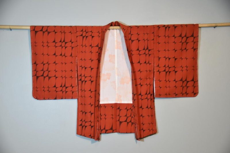 Red and Black Vintage Silk Haori - Image 4