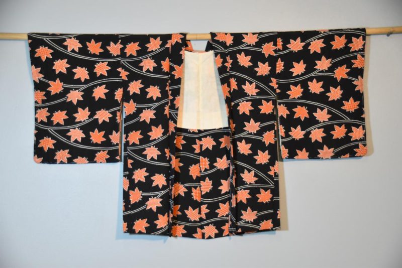 Red and Black Vintage Silk Haori - Image 4