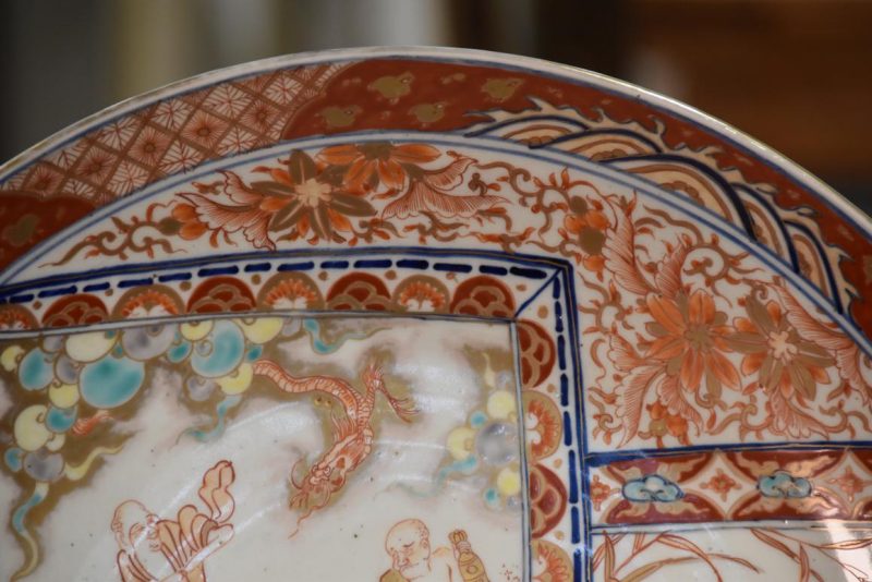 Large Japanese Imari Charger Width:470mm - Image 2