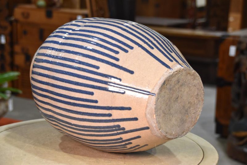 Shigaraki Drip Glaze Pottery Tsubo Urn Height:430mm - Image 2