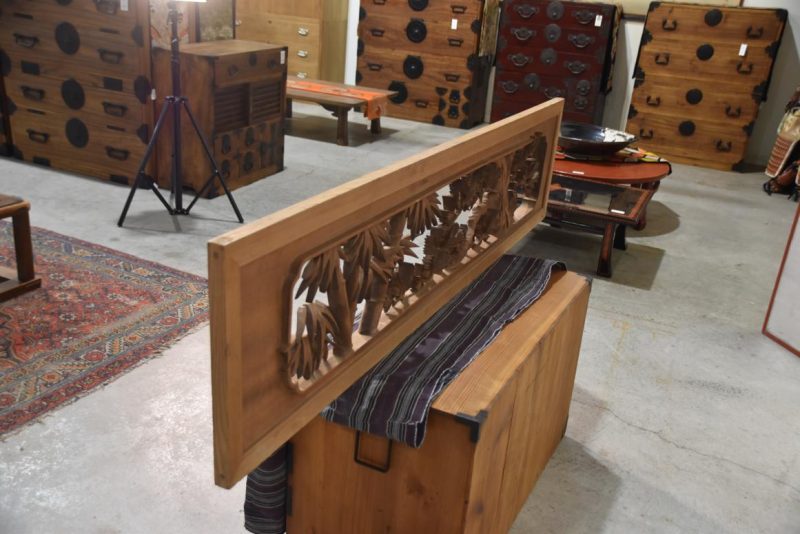 Carved Wooden Transom Rama Width:1705mm - Image 3