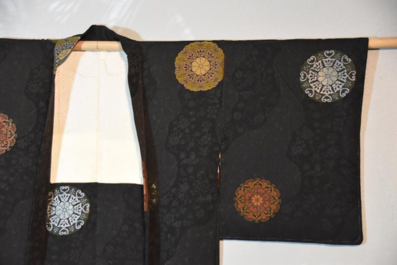 Silk Vintage Metallic Thread Hoari Jacket - Image 9