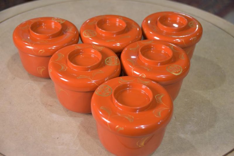 Set of 6 Japanese Lacquered Wood Miso Bowls - Image 2