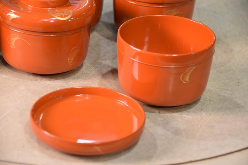 Set of 6 Japanese Lacquered Wood Miso Bowls - Image 8