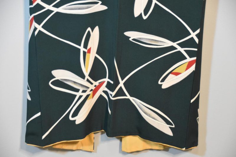 Japanese Vintage Silk Kimono - Image 9