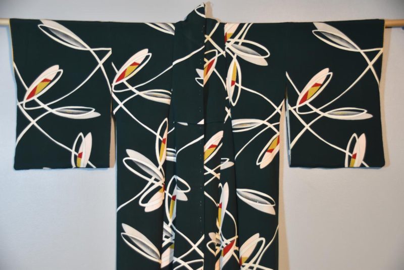 Japanese Vintage Silk Kimono - Image 7